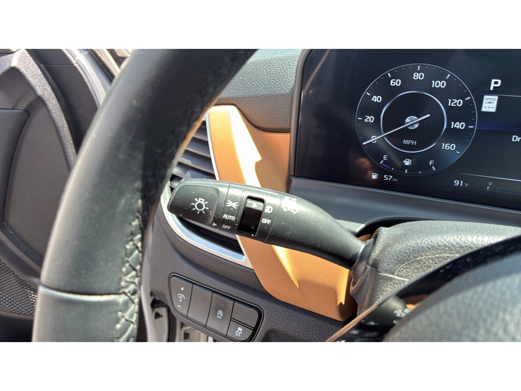 Used 2025 Kia Seltos EX w/ EX Sunroof Package FWD image 22