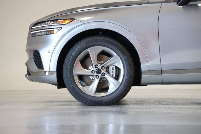 New 2026 Genesis GV70 2.5T Advanced w/ G1 Accessory Package AWD/4WD image 9