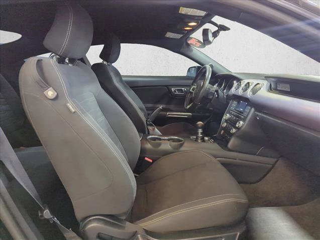 Used 2015 Ford Mustang Coupe image 17