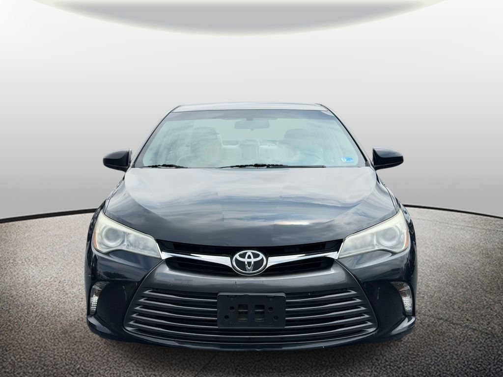 Used 2015 Toyota Camry LE FWD image 8