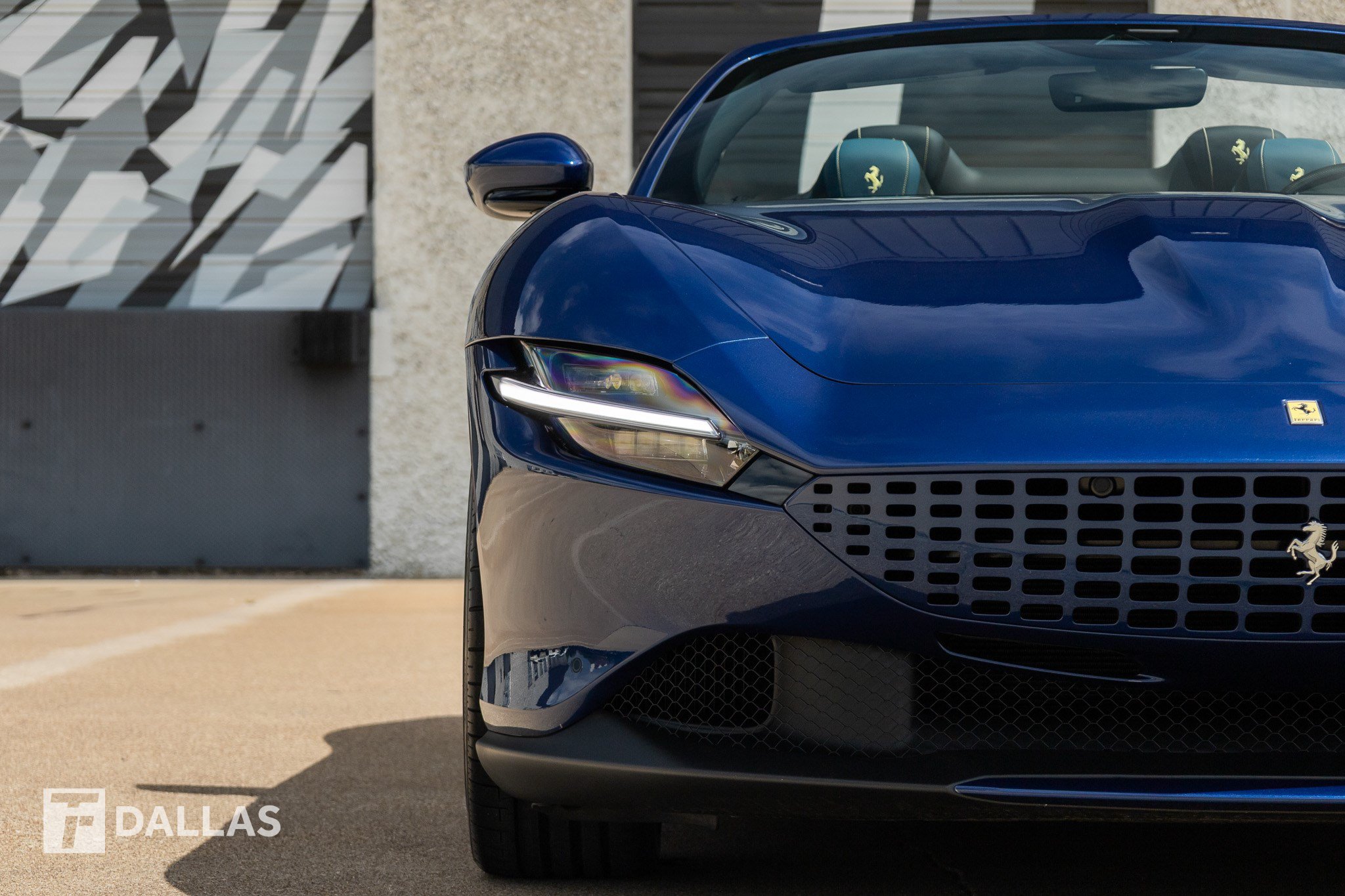 Used 2025 Ferrari Roma Spider RWD image 4