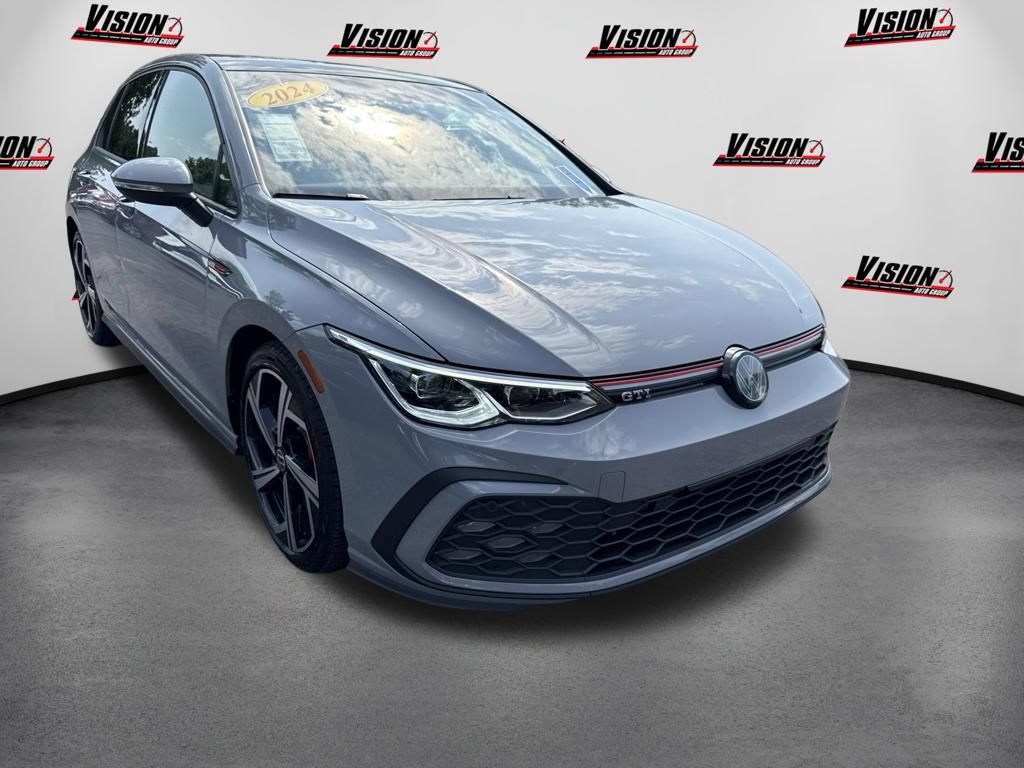 Used 2024 Volkswagen GTI SE FWD image 3