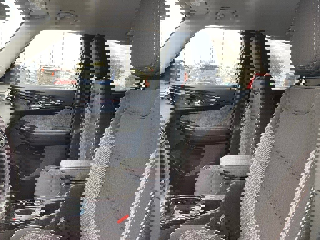 Used 2025 Chevrolet TrailBlazer LT image 9