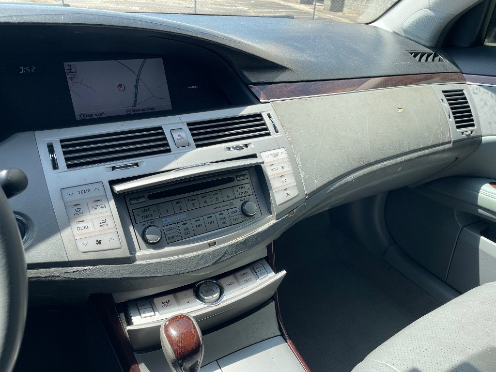 Used 2008 Toyota Avalon Limited FWD image 39
