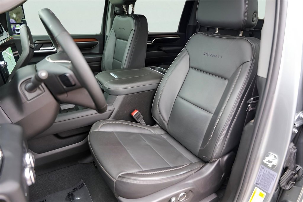 Certified 2025 GMC Sierra 2500 Denali w/ Denali Reserve Package image 10