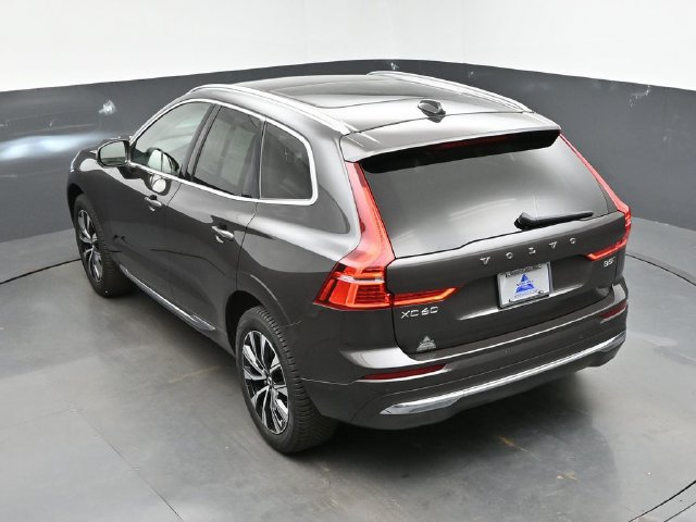 Used 2023 Volvo XC60 B5 Plus w/ Climate Package AWD/4WD image 46