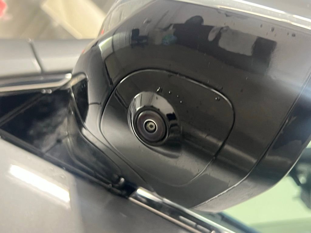 New 2026 Buick Enclave Avenir w/ Super Cruise Package image 13