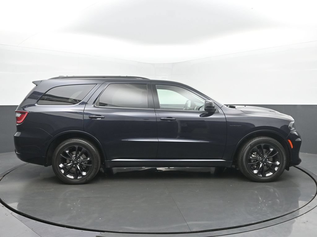 Used 2023 Dodge Durango R/T w/ Blacktop Package AWD/4WD image 6