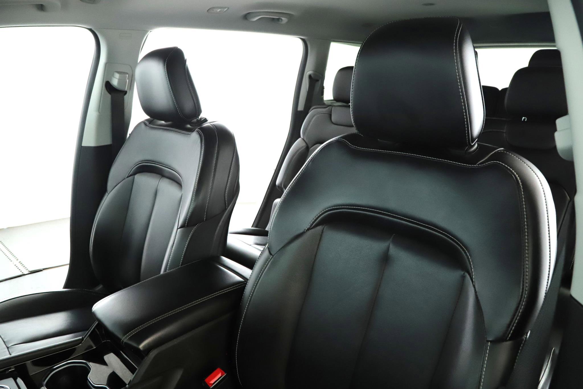 Used 2021 Jeep Grand Cherokee L Limited image 4