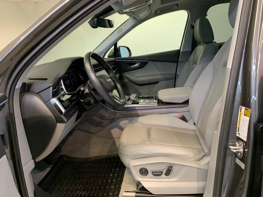 Used 2022 Audi Q7 3.0T Premium Plus w/ Premium Plus Package AWD/4WD image 19