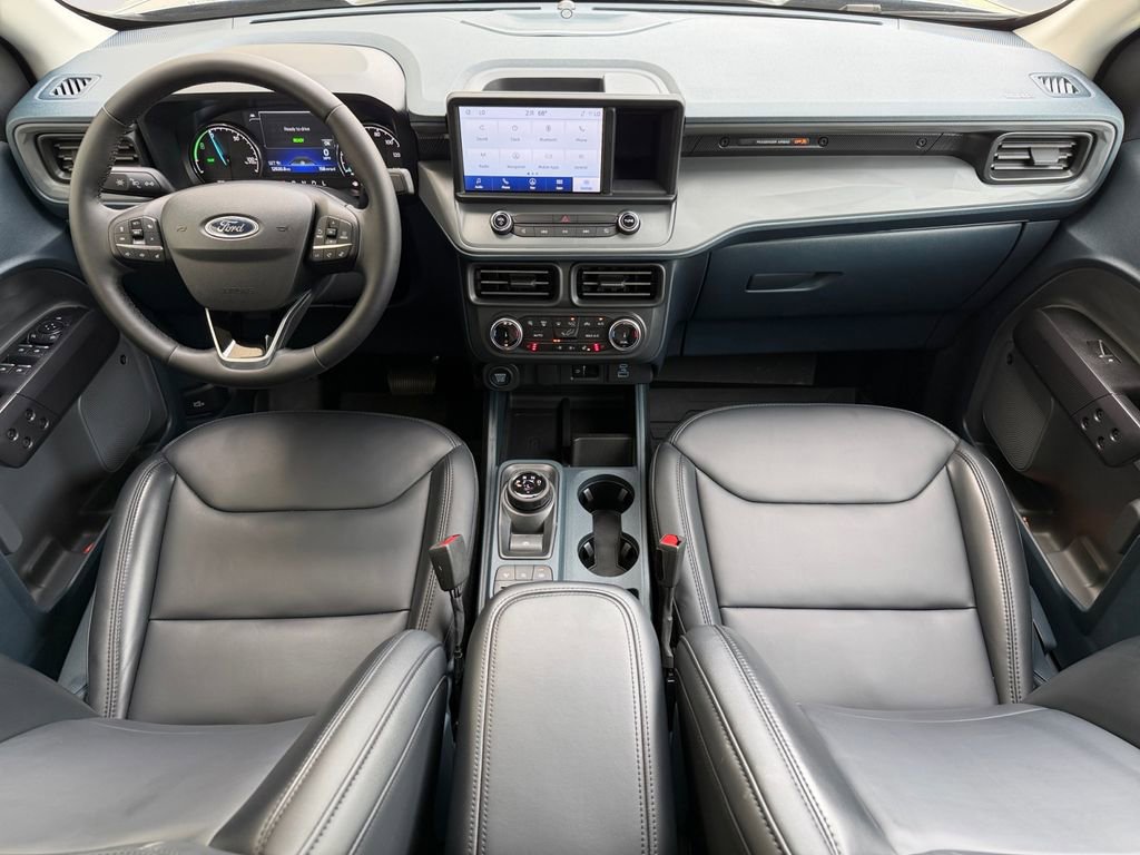 Used 2024 Ford Maverick Lariat w/ Black Appearance Package image 16