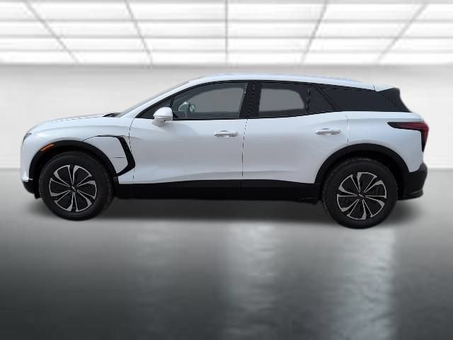 New 2026 Chevrolet Blazer EV LT AWD/4WD image 4