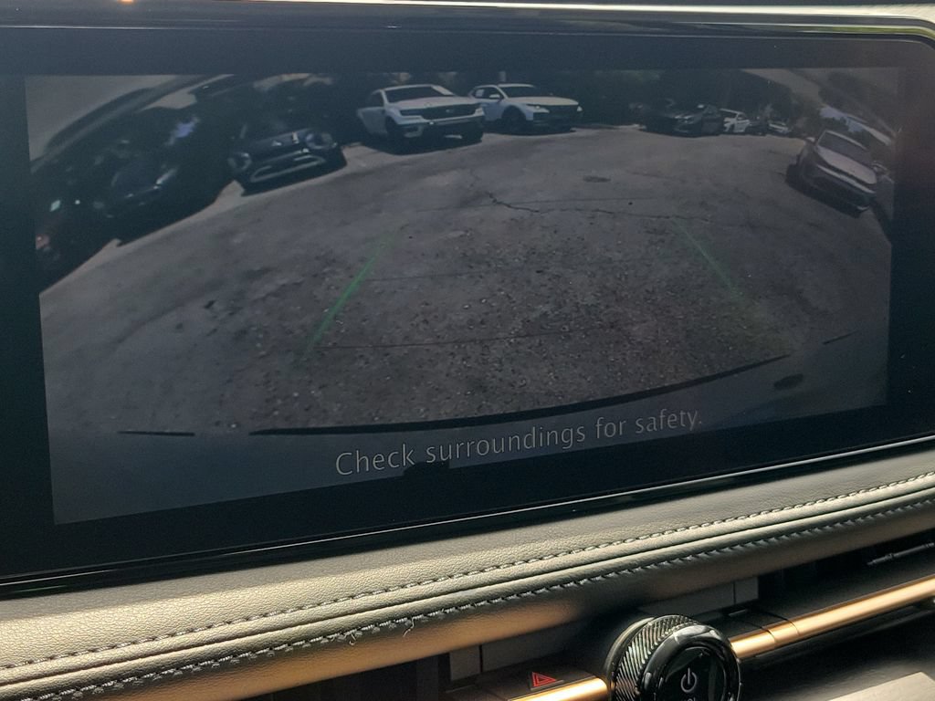 Certified 2024 Nissan Ariya AWD image 33