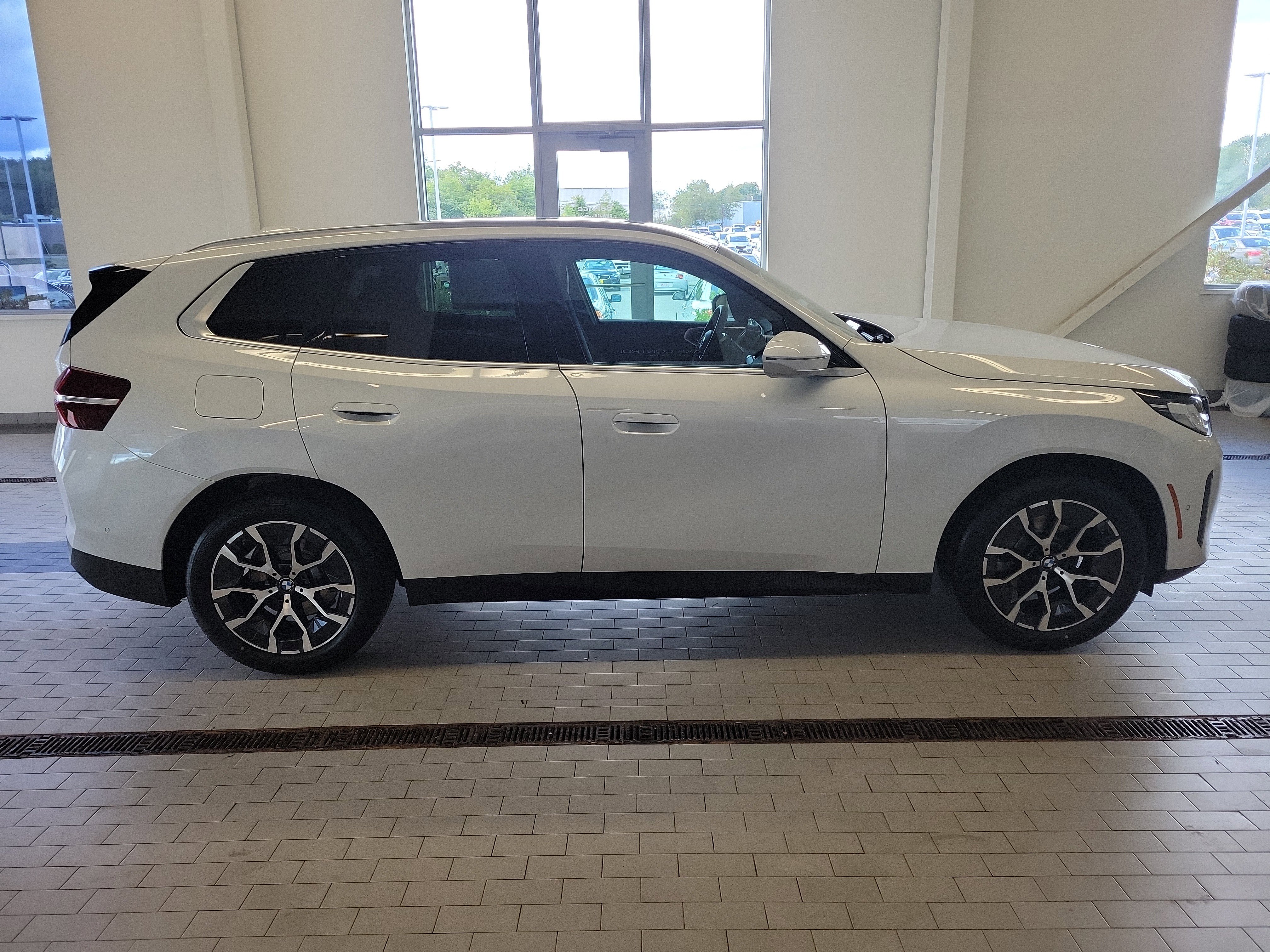 Used 2026 BMW X3 xDrive30 w/ Convenience Package image 4