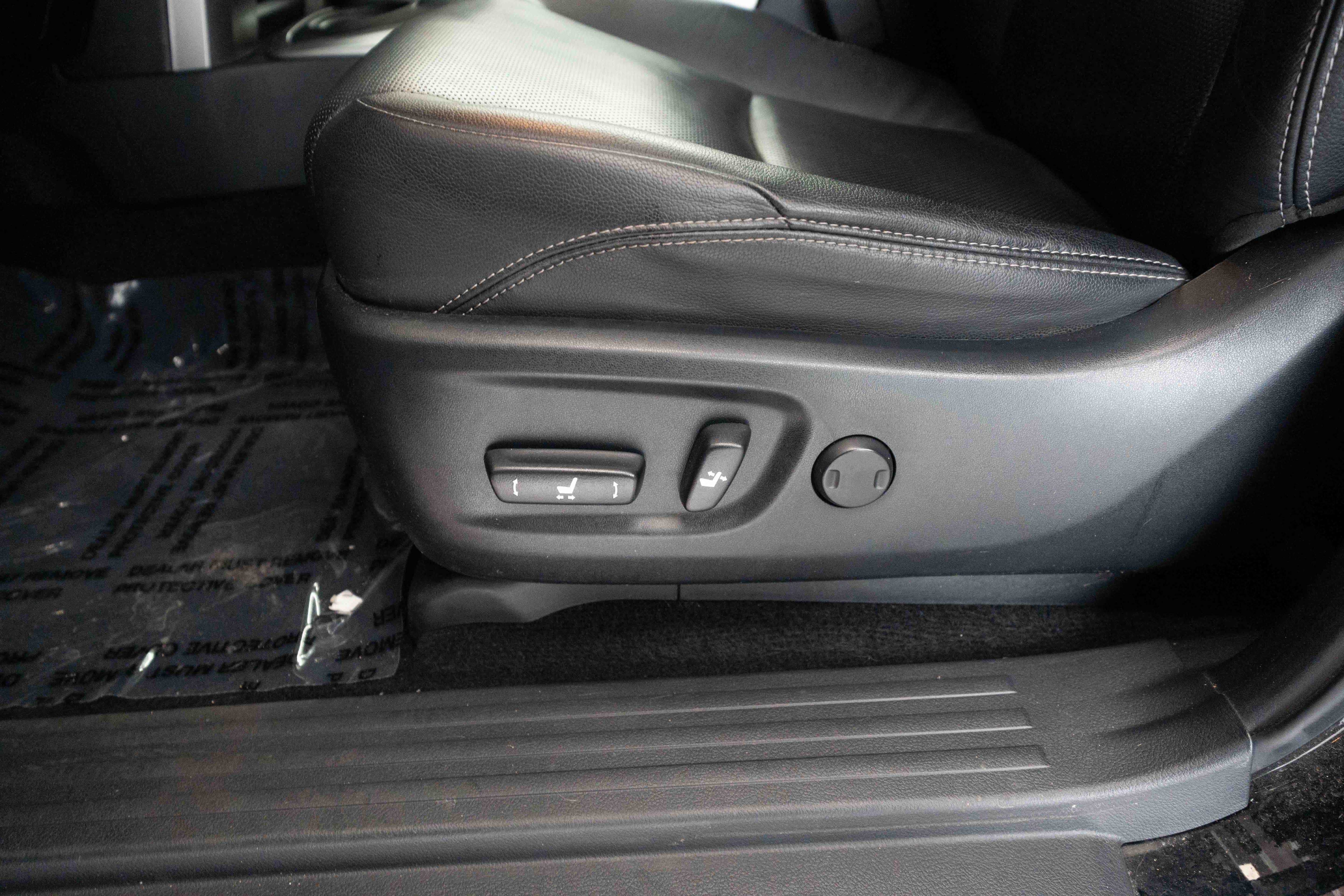 Certified 2023 Toyota 4Runner Limited AWD/4WD image 13