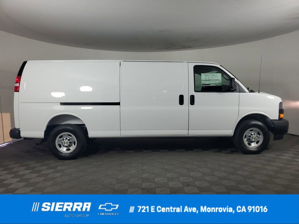 New 2026 Chevrolet Express 3500 Extended w/ Driver Convenience Package image 1