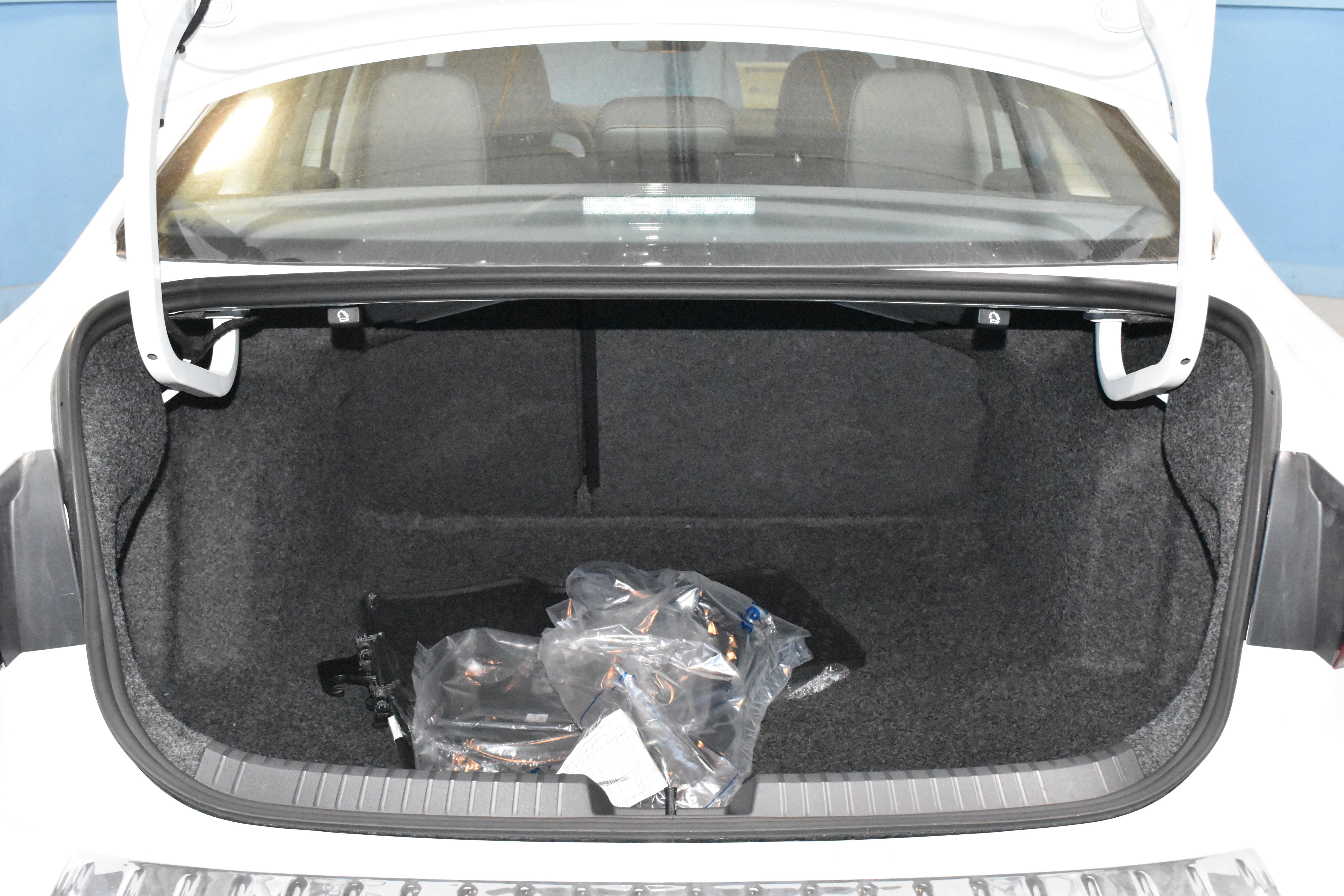 New 2026 Volkswagen Jetta SE FWD image 25