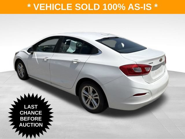 Used 2017 Chevrolet Cruze LT w/ Convenience Package FWD image 3