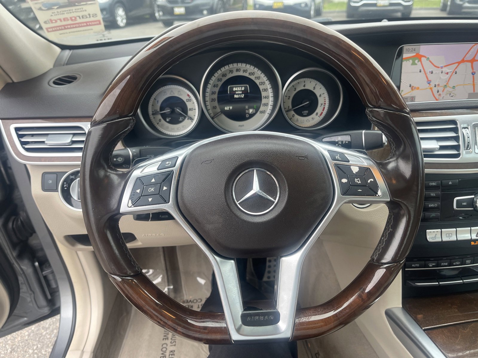 Used 2015 Mercedes-Benz E 350 Sedan image 27