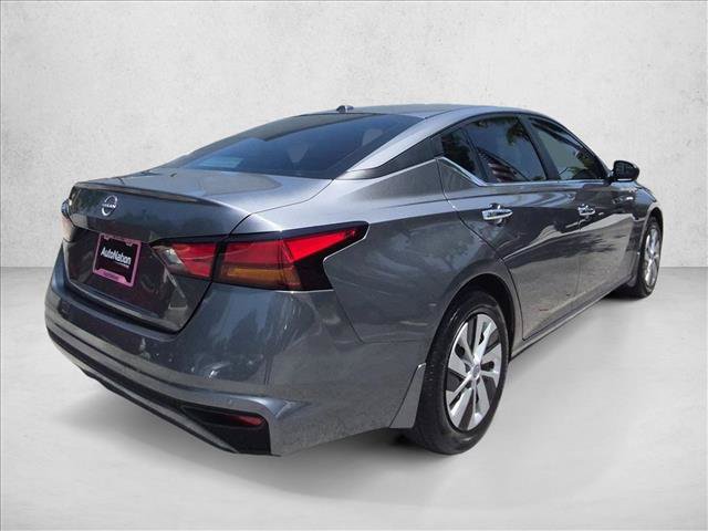 Certified 2025 Nissan Altima 2.5 S FWD image 5