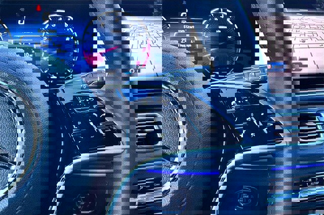 Used 2025 Mercedes-Benz GLE 350 4MATIC image 15