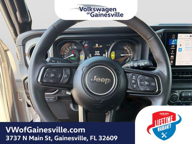 Used 2024 Jeep Wrangler Unlimited w/ Convenience Group AWD/4WD image 24