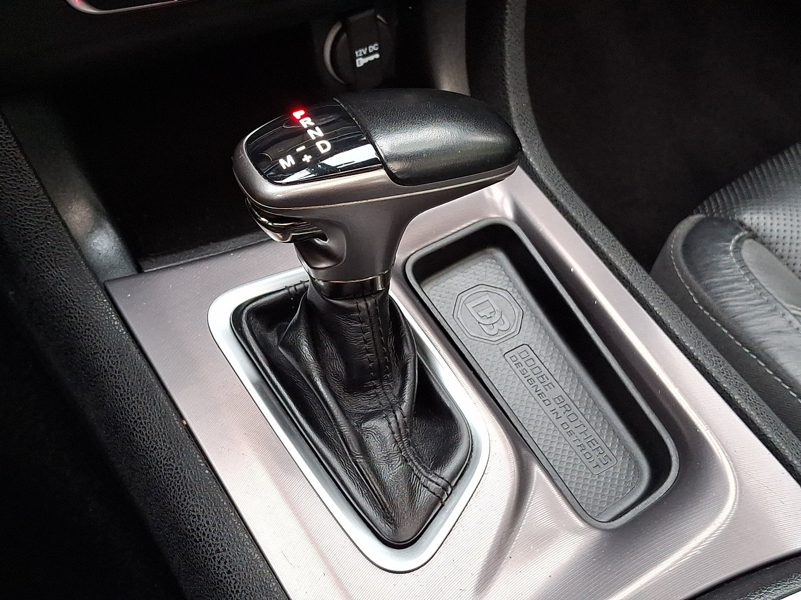 Used 2022 Dodge Charger SXT w/ Leather Interior Group RWD image 15