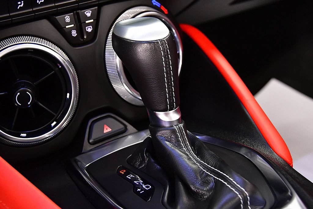 Used 2022 Chevrolet Camaro LT w/ Redline Edition RWD image 21