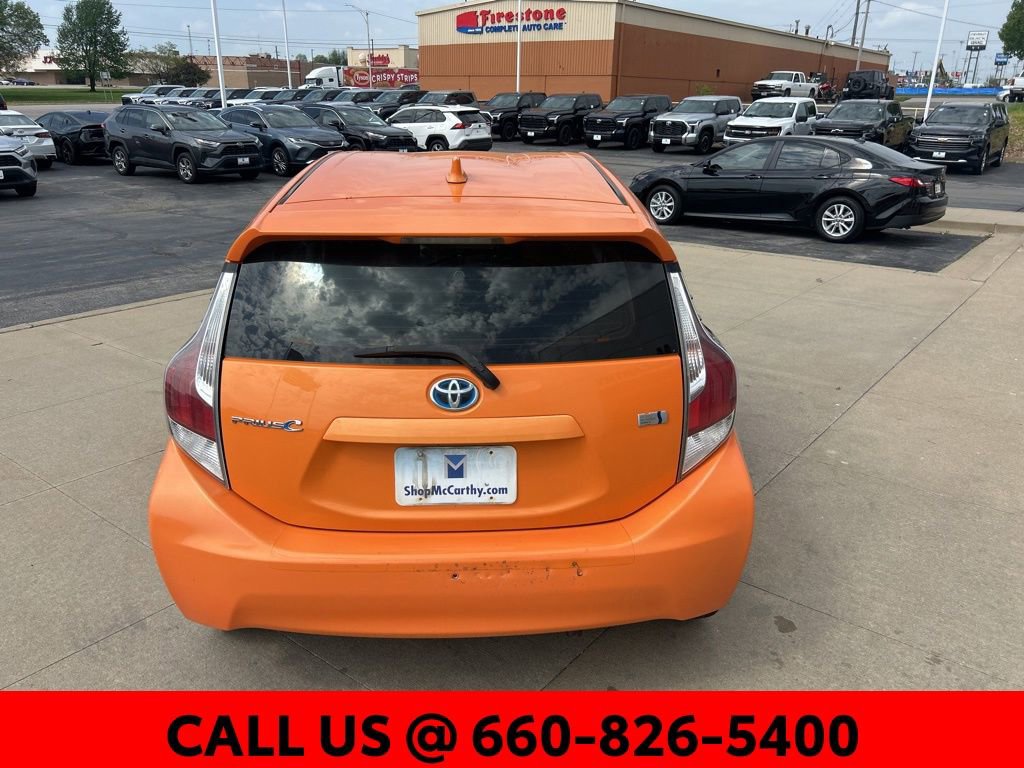 Used 2015 Toyota Prius C One image 8