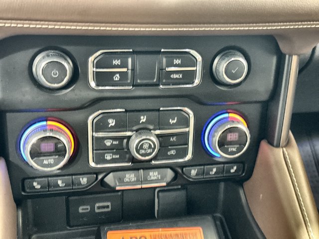 Used 2023 Chevrolet Tahoe High Country AWD/4WD image 18