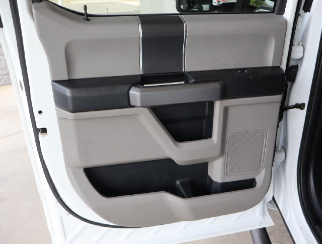 Used 2019 Ford F250 XLT w/ Snow Plow Prep Package AWD/4WD image 42
