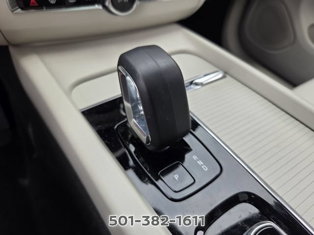 Used 2024 Volvo XC60 B5 Core AWD/4WD image 23