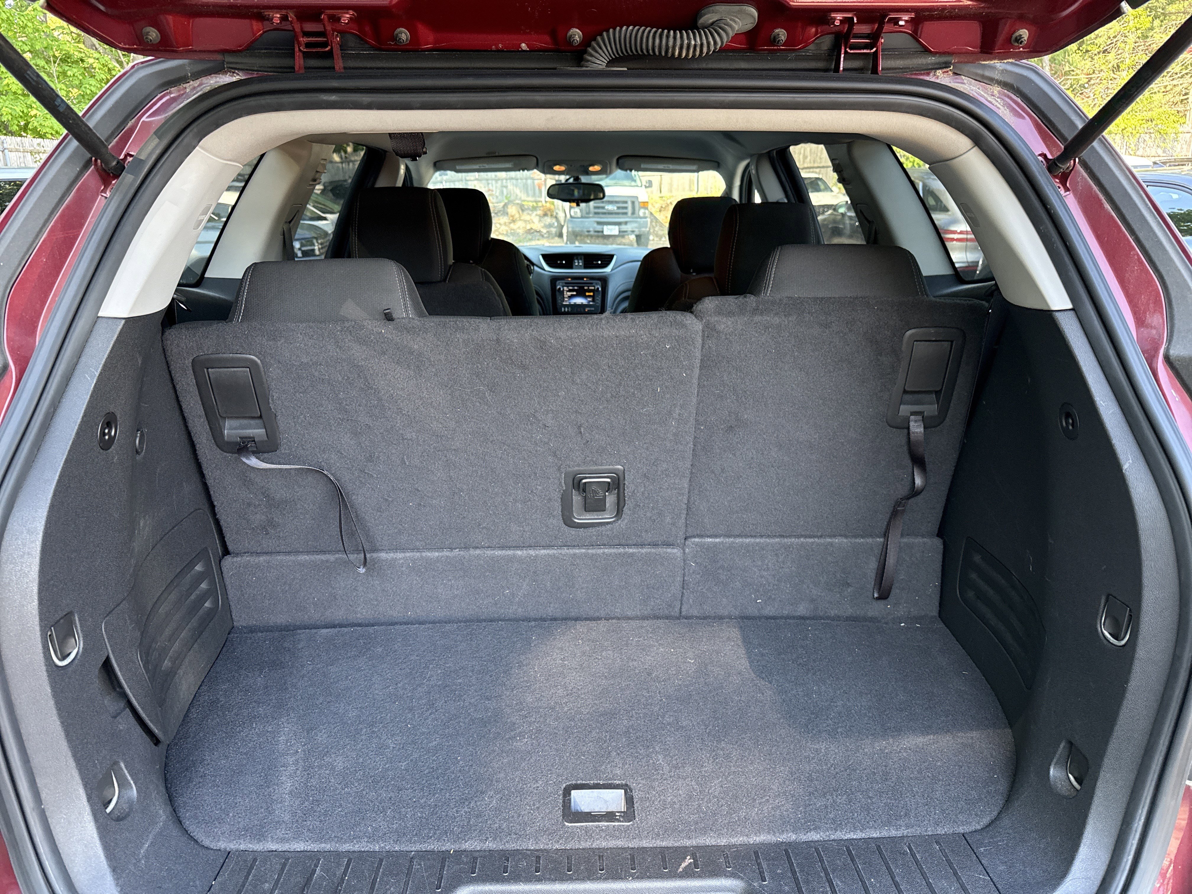 Used 2015 Chevrolet Traverse LT AWD/4WD image 8