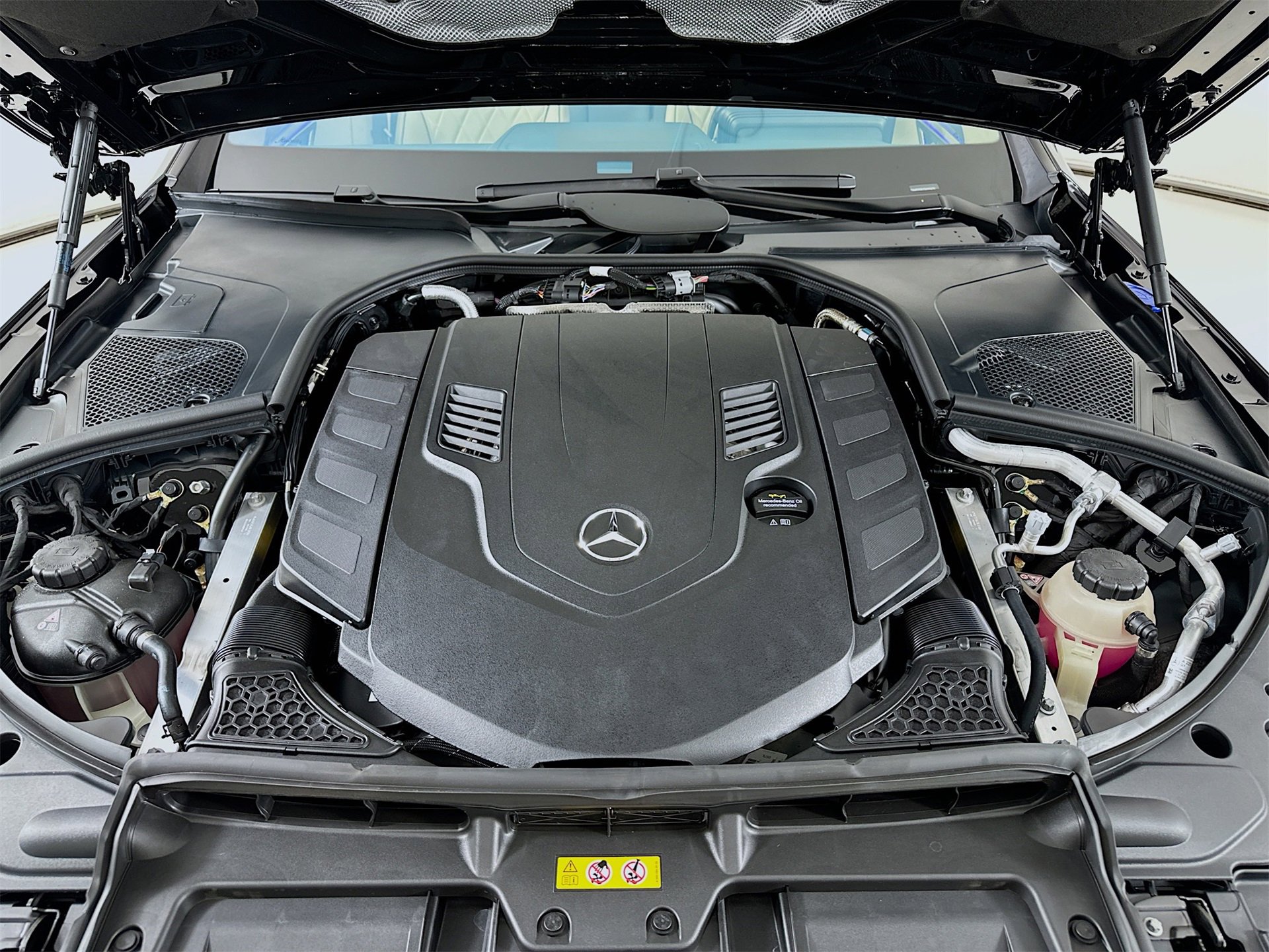 New 2026 Mercedes-Benz S 580 4MATIC Sedan image 33