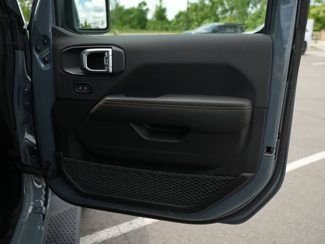 Used 2026 Jeep Wrangler Unlimited Sahara AWD/4WD image 21