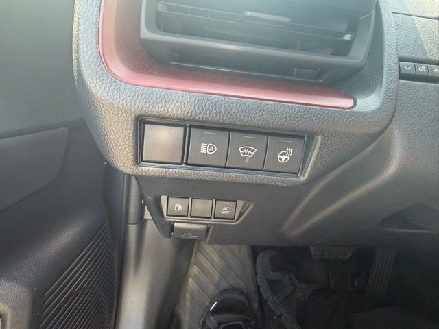 Used 2024 Toyota Prius Prime XSE Premium image 14