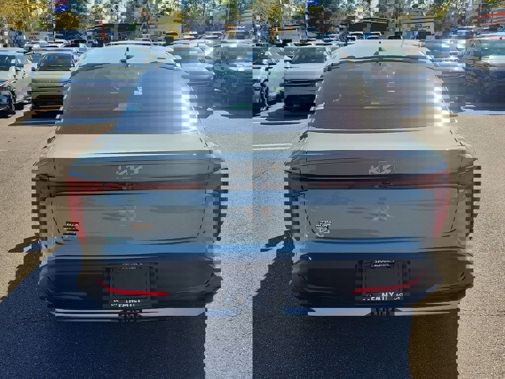 New 2026 Kia K4 LXS image 5