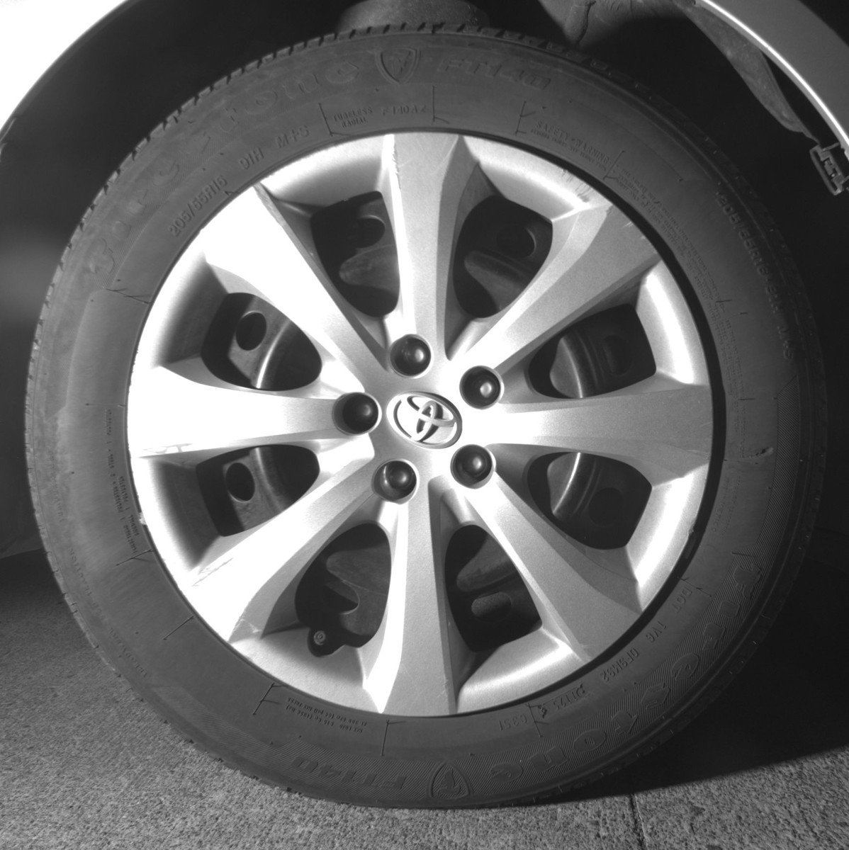 Used 2025 Toyota Corolla LE image 13