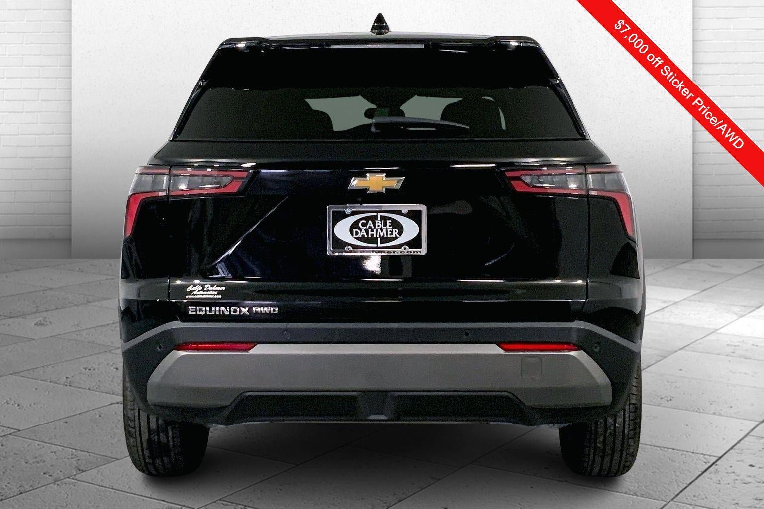 Used 2025 Chevrolet Equinox LT image 3