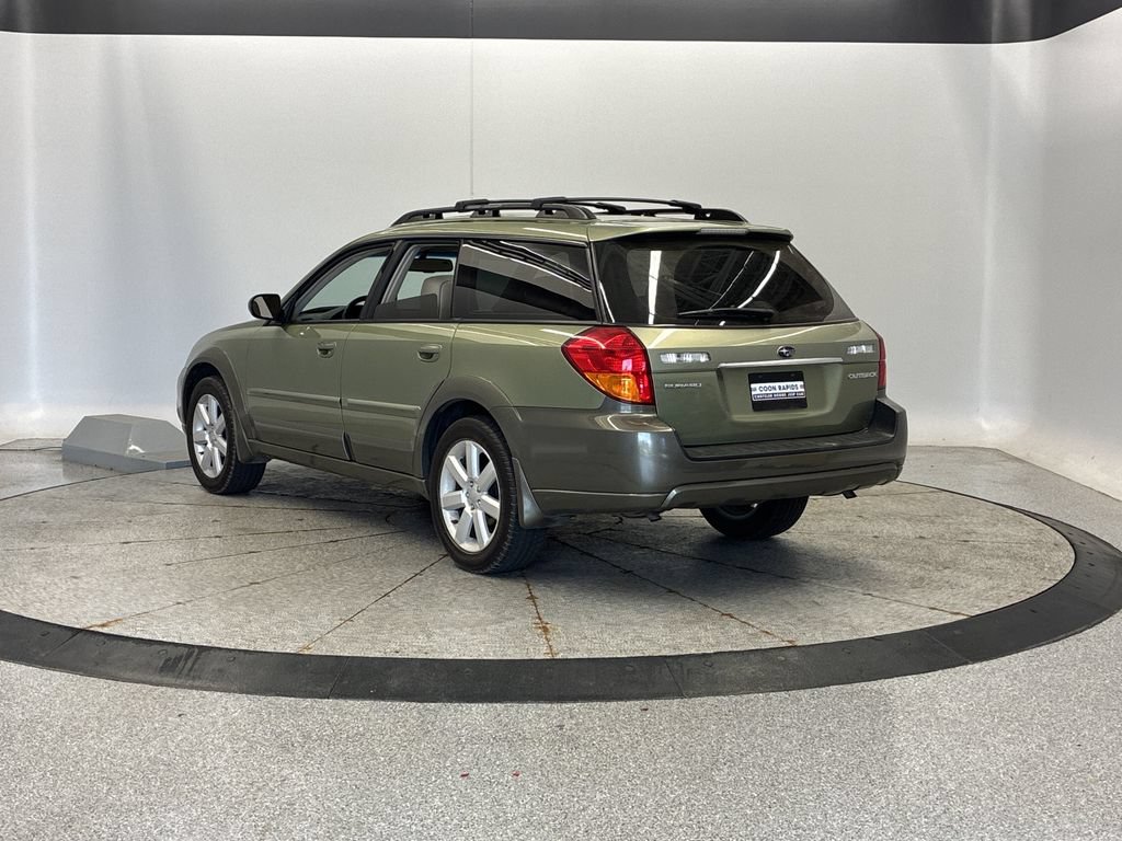 Used 2006 Subaru Outback 2.5i Limited w/ Popular Equipment Group 2B AWD/4WD image 3