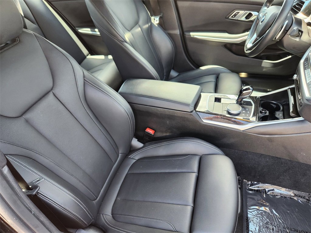 Used 2022 BMW 330i xDrive Sedan w/ Convenience Package image 15