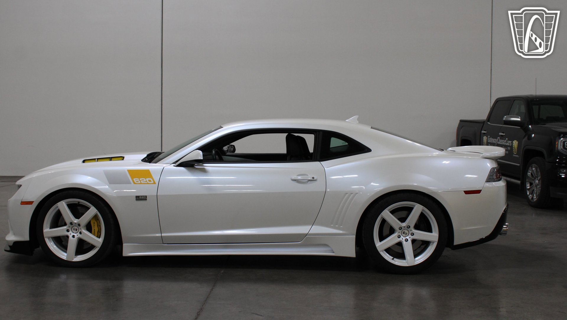 Used 2014 Chevrolet Camaro SS w/ RS Package RWD image 11