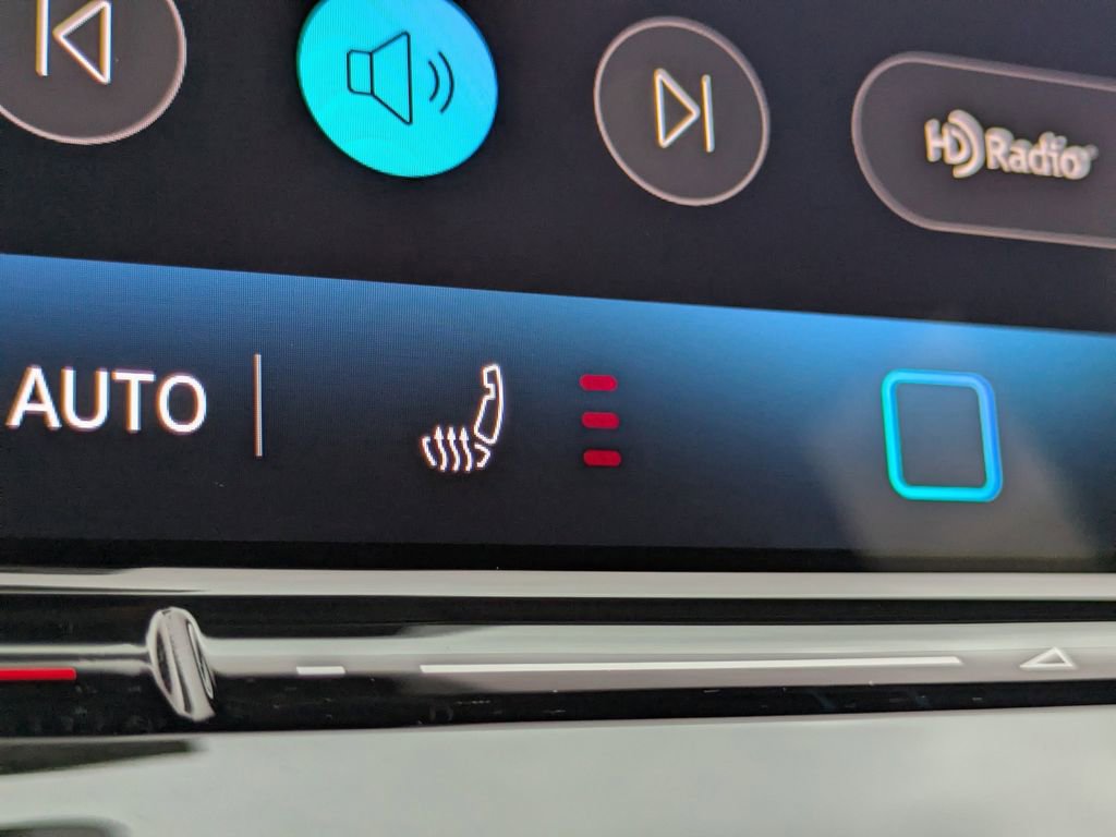 Certified 2025 Volkswagen Tiguan S image 22