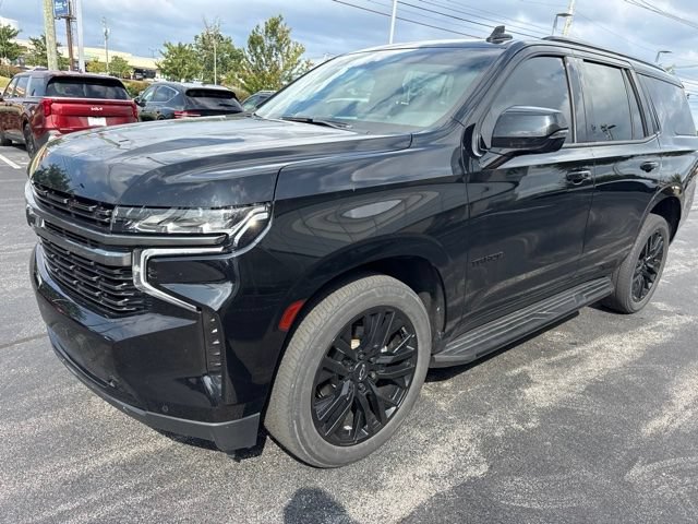 Used 2022 Chevrolet Tahoe RST w/ Luxury Package AWD/4WD image 13