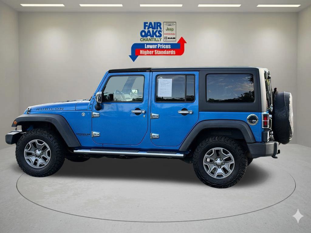 Used 2015 Jeep Wrangler Unlimited Rubicon w/ Connectivity Group AWD/4WD image 10