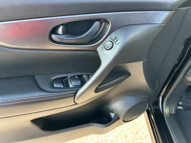 Used 2019 Nissan Rogue Sport S w/ Appearance Package image 18