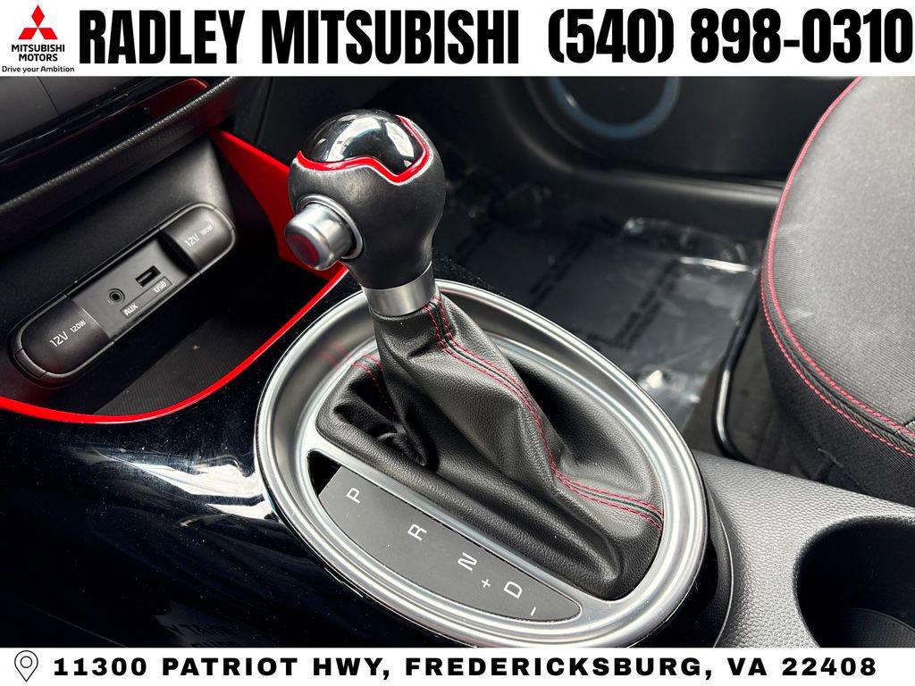 Used 2014 Kia Soul + FWD image 14