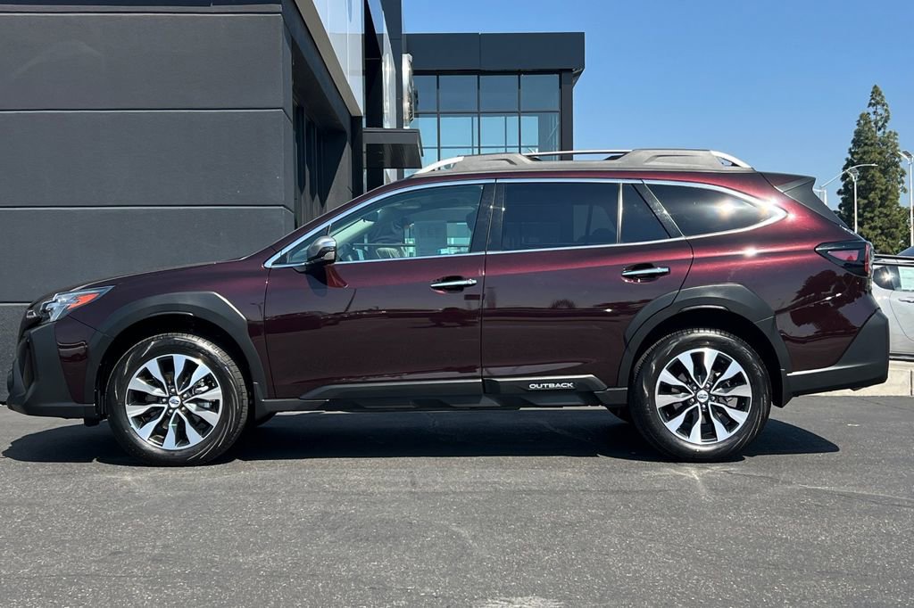 Used 2023 Subaru Outback Touring XT image 9