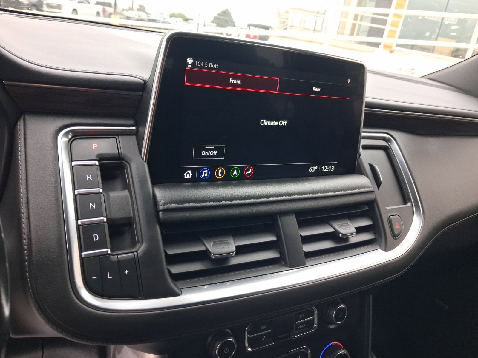 Used 2021 Chevrolet Suburban Z71 w/ Rear Media and Nav Package AWD/4WD image 21