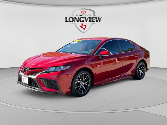 Used 2024 Toyota Camry SE